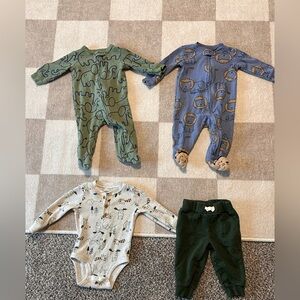 3-6 month Carter’s onesie and outfit bundle